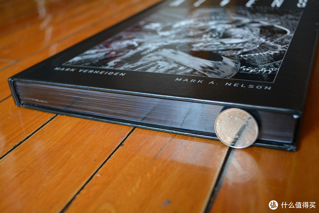 黑马出品的非延续“异形”电影的漫画:30周年纪念版